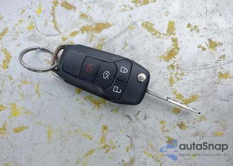 2013 Ford Fusion Se z USA, uszkodzony, nr VIN 3FA6P0HR8DR164049